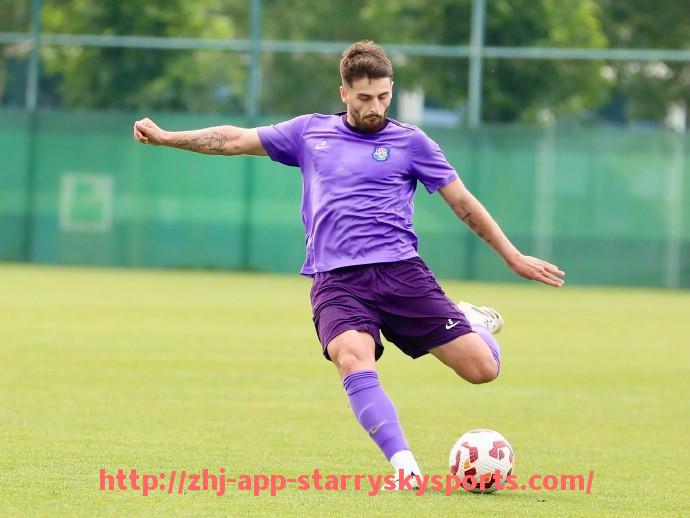 星空体育app-中国足球直播CBA：如何通过CBA平台观看中国足球比赛直播