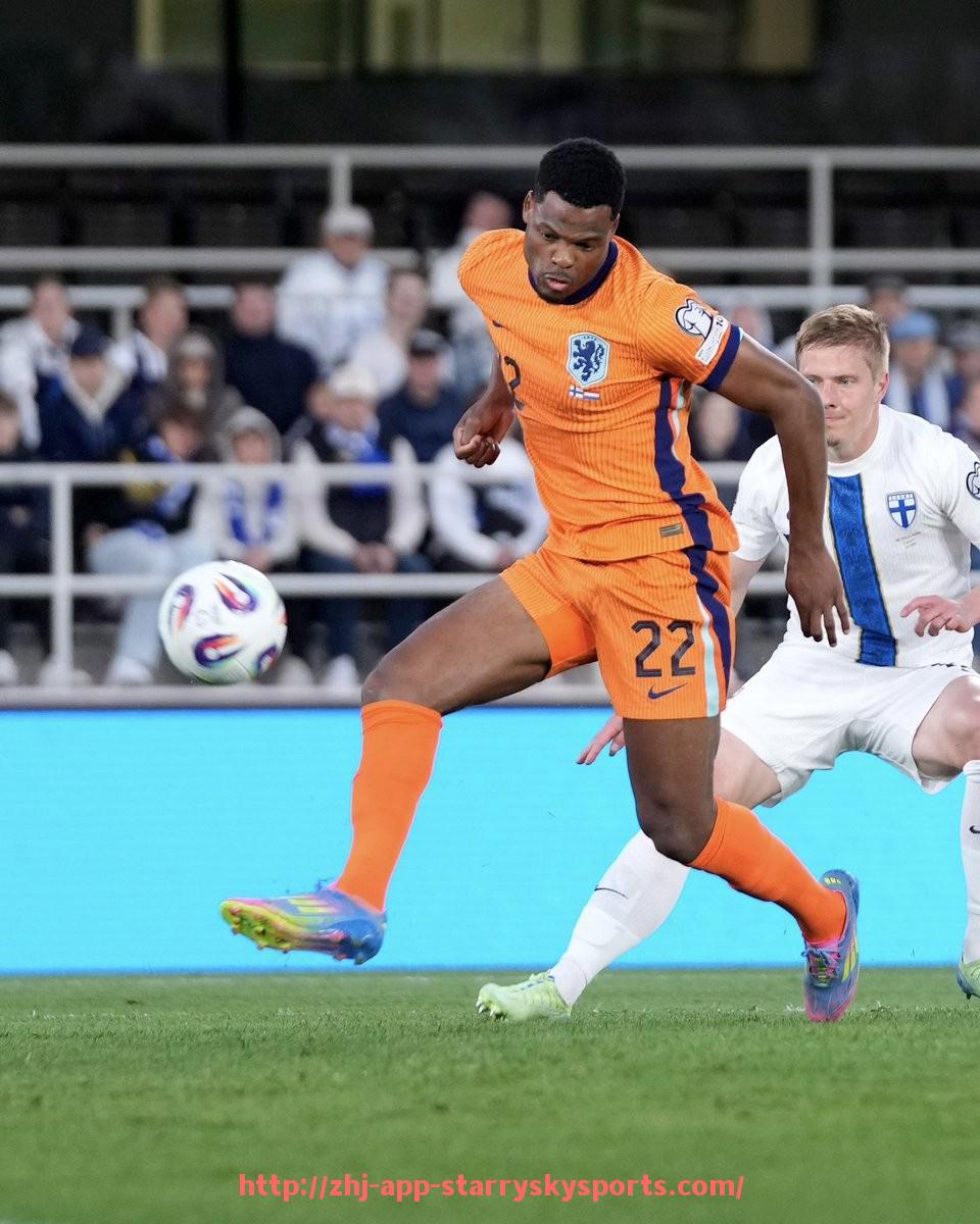 星空体育app-柏林球队升德甲:柏林足球俱乐部的崛起与发展历程