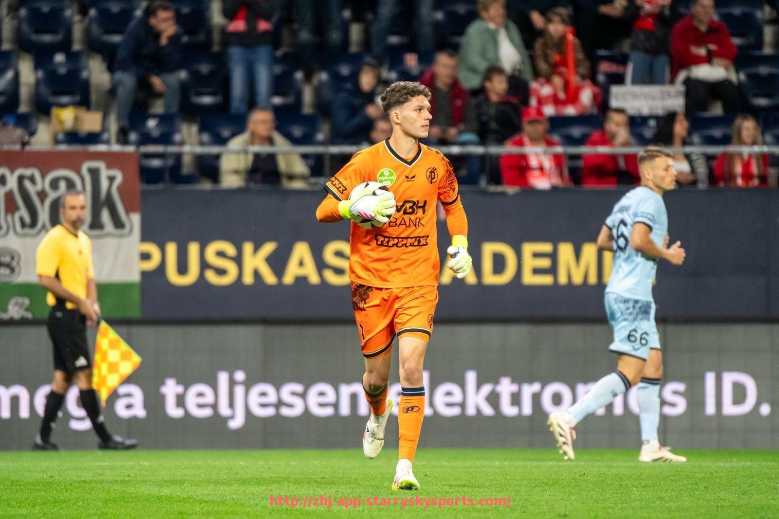 星空体育app-世俱杯全球直播覆盖范围分析：地域渗透率与受众构成一览